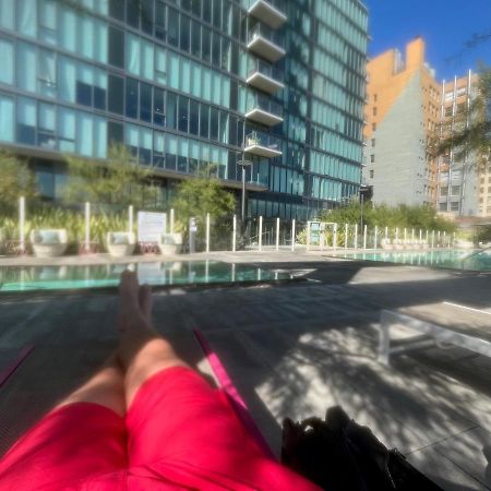 شقة Downtown Paradise Escape With 2 Pools / Hot Tubs لوس أنجلوس المظهر الخارجي الصورة
