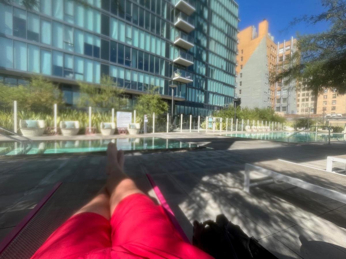 شقة Downtown Paradise Escape With 2 Pools / Hot Tubs لوس أنجلوس المظهر الخارجي الصورة